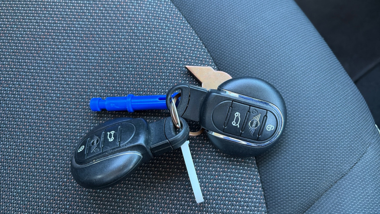 MINI Hatchback 1.5 Cooper Classic II 3dr Petrol Hatchback